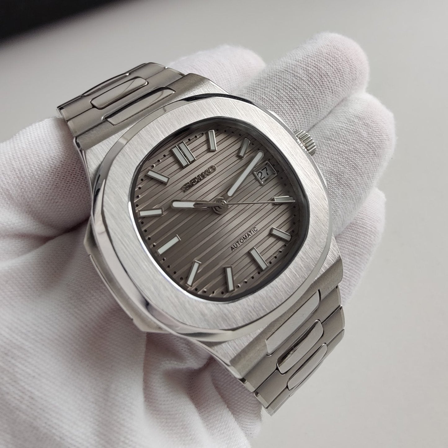 NAUTEIKO SILVER DIAL