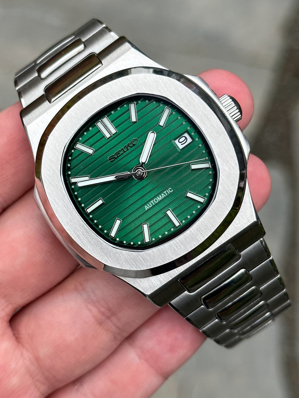 NAUTEIKO EMERALD GREEN