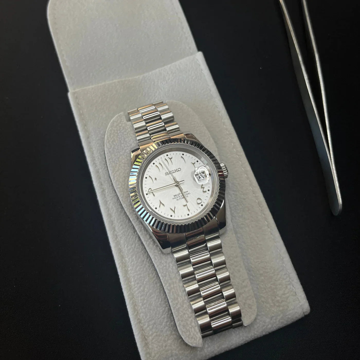 SEIKJUST ARABIC GREY
