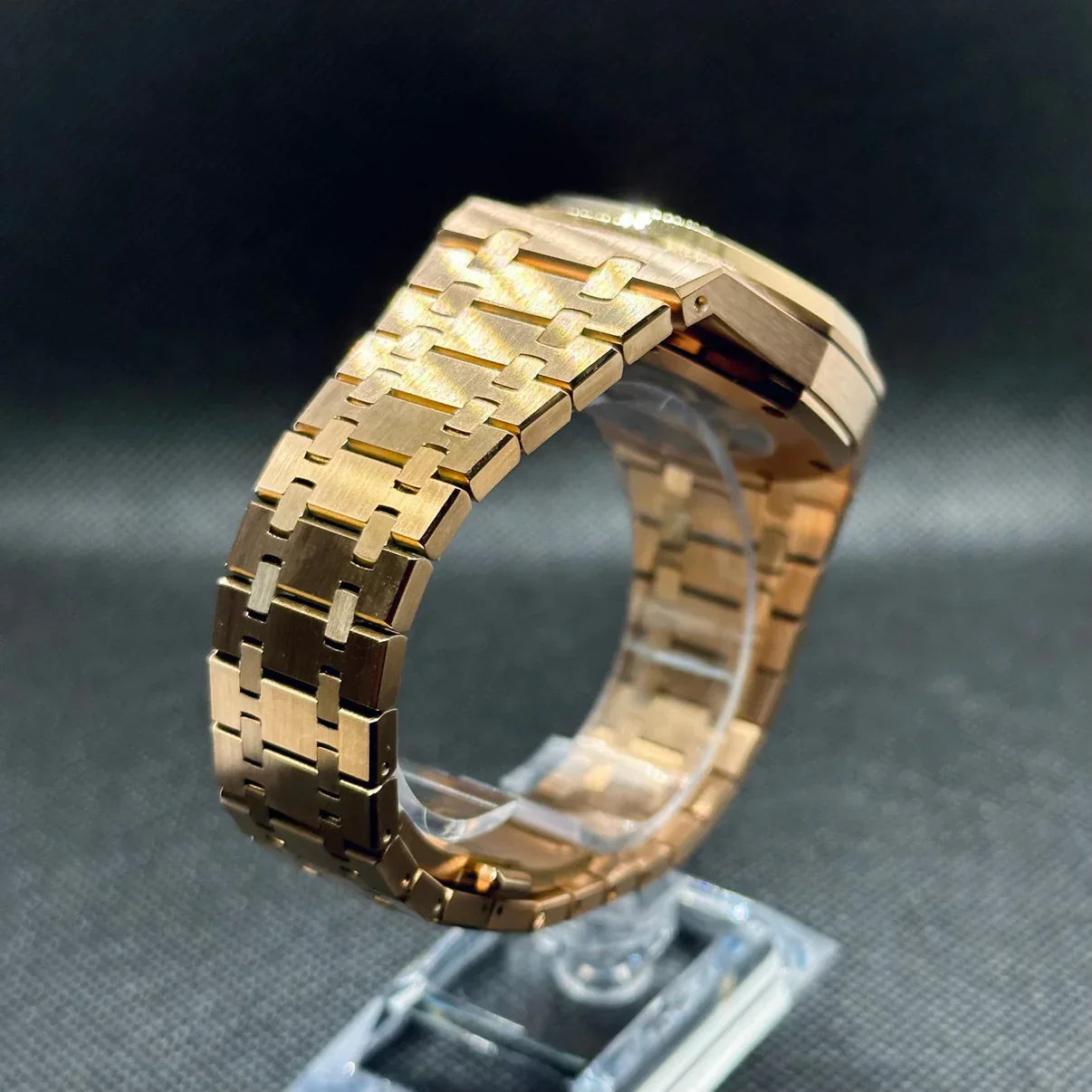 SEIKOAK ROSE SKELETON