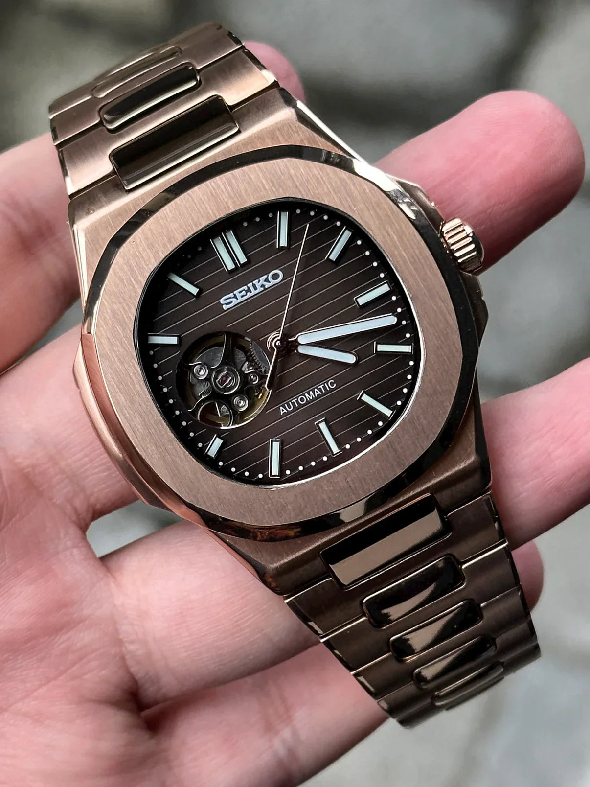 NAUTEIKI ROSE GOLD BLACK OPEN HEART