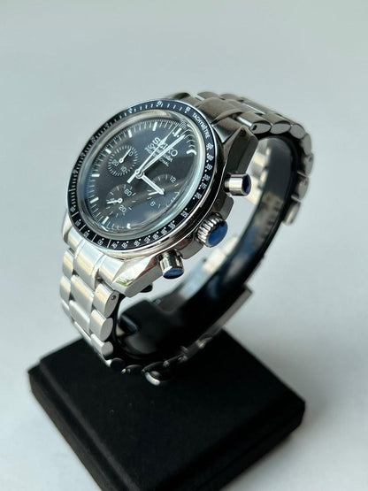SEIKMASTER BLACK MOON