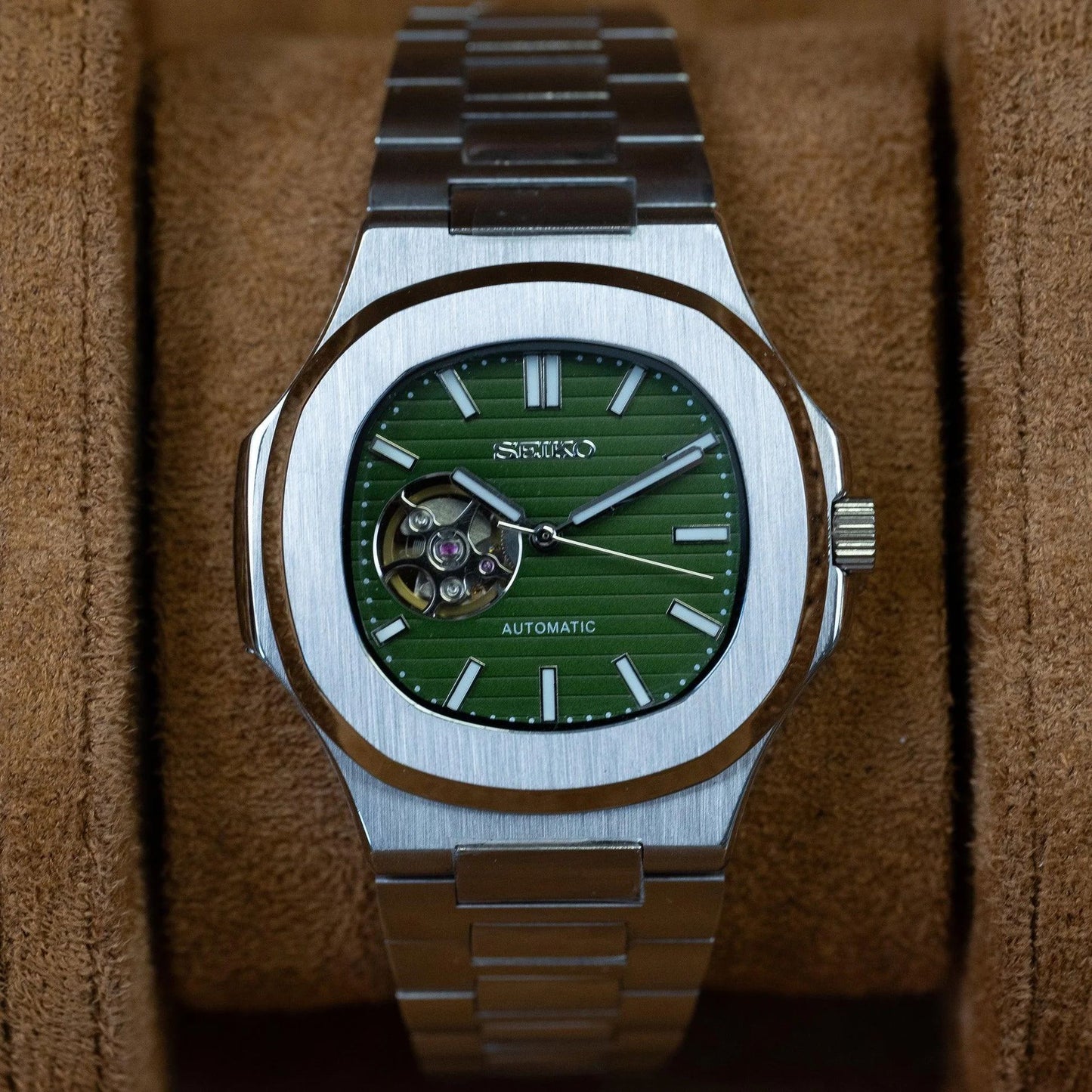 NAUTEIKO OLIVE GREEN OPEN HEART